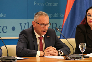 Република Српска - Влада - конференција за новинаре