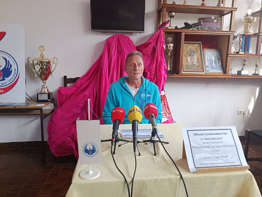 ПРИЈЕДОР, 10. ОКТОБРА /СРНА/ - Предсједник Управног одбора клуба Синиша Вујаковић.
