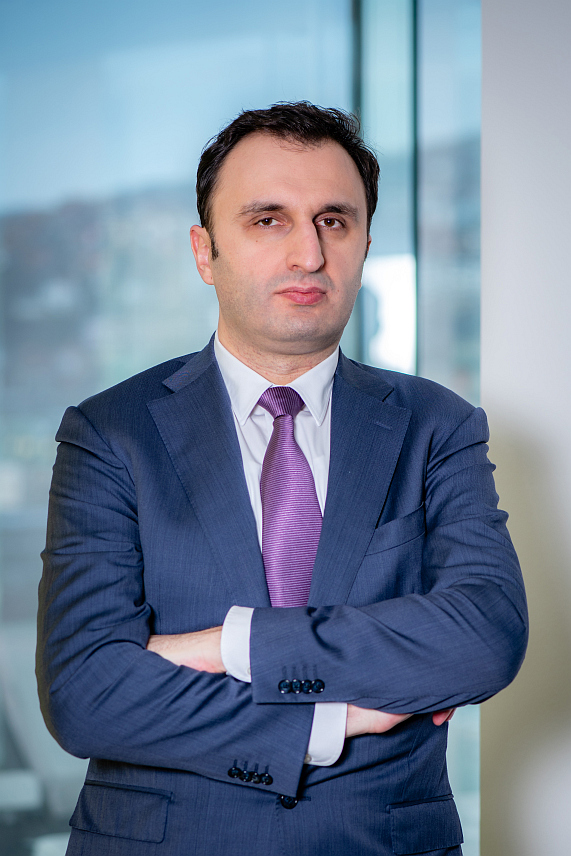 САРАЈЕВО, 18. ОКТОБРА /СРНА/ - Директор Друштва за управљање инвестиционим фондовима Рајфајзен ИНВЕСТ Адемир Османовић.