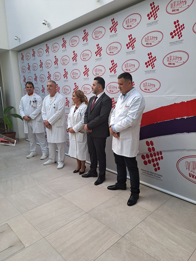 БАЊАЛУКА, 19. ОКТОБРА /СРНА/ - Директор Универзитетског клиничког центра /УКЦ/ Републике Српске Владо Ђајић је данас у УКЦ-у угостио замјеника директора престижног јорданског Центра за рак "Kраљ Хусеин" Акрама ел Ибрахима.