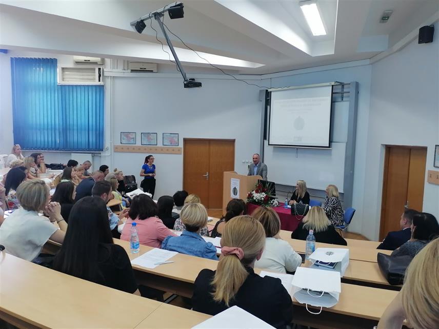 БИЈЕЉИНА, 1. ОКТОБРА /СРНА/ - Осми републички семинар за наставнике српског језика и књижевности. 