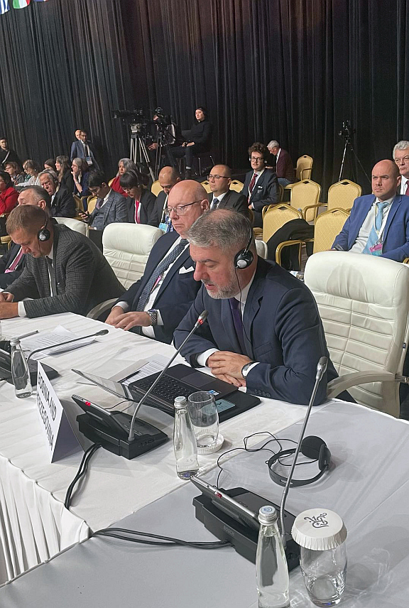 АСТАНА, 24. ОКТОБРА /СРНА/ - Министар здравља и социјалне заштите Републике Српске Ален Шеранић на 73. засједању Регионалног комитета Свјетске здравствене организације за Европу које се одржава до 26. октобра у Астани.