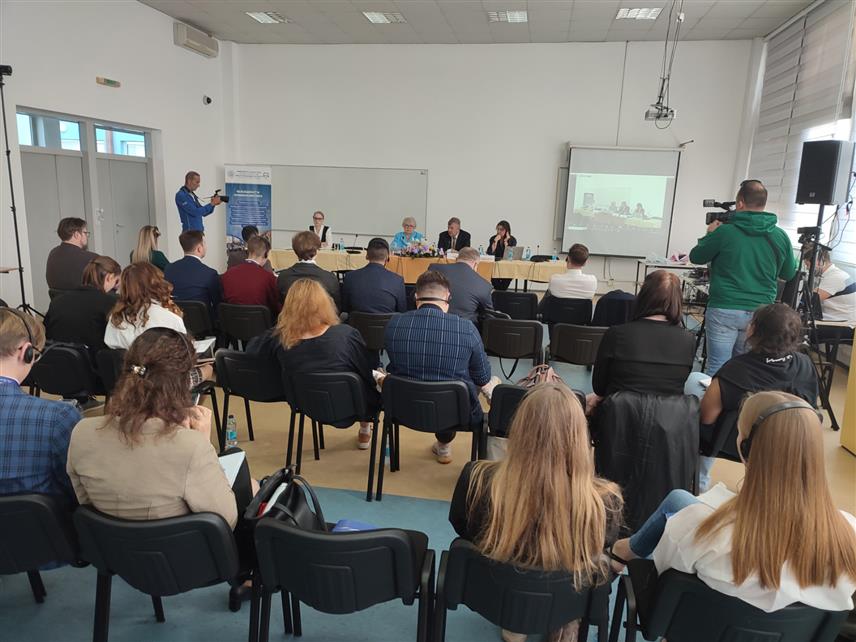 БАЊАЛУКА, 25. ОКТОБРА /СРНА/ -Међународни скуп "Балкански дијалог" у Бањалуци.