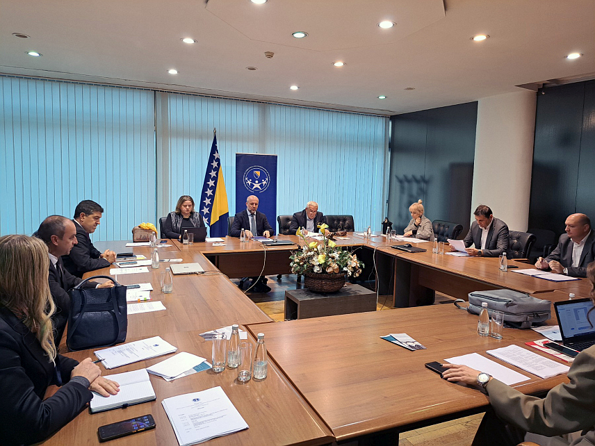 САРАЈЕВО, 27. ОКТОБРА /СРНА/ - Округли сто о теми "Измјене и допуне Закона о заштити звиждача" на нивоу БиХ у организацији Агенције за превенцију корупције и координацију борбе против корупције /АПИК/.