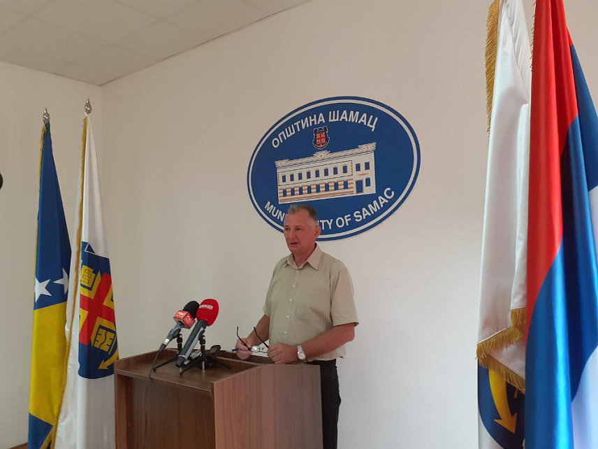 ШАМАЦ, 28. ОКTОБРA /СРНА/ - Рок за подношење пријава за подстицаје у привреди и пољопривреди на подручју општине Шамац је уторак, 31. октобар, рекао је Срни начелник општинског Одјељења за привреду и инспекцијске послове Предраг Недић.