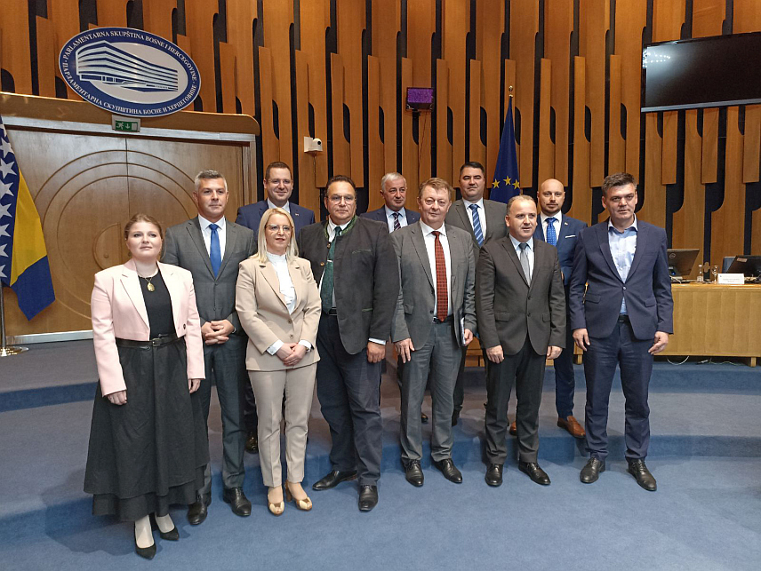 САРАЈЕВО, 31. ОКТОБРА /СРНА/ - Копредсједавајућа Парламентарног одбора за стабилизацију и придруживање /ПОСП/ између БиХ и ЕУ Сњежана Новаковић-Бурсаћ након завршетка дводневног састанка Одбора.