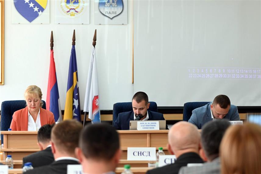 ПАЛЕ, 3. ОКТОБРА /СРНА/ - Сједница Скупштине општине Пале.