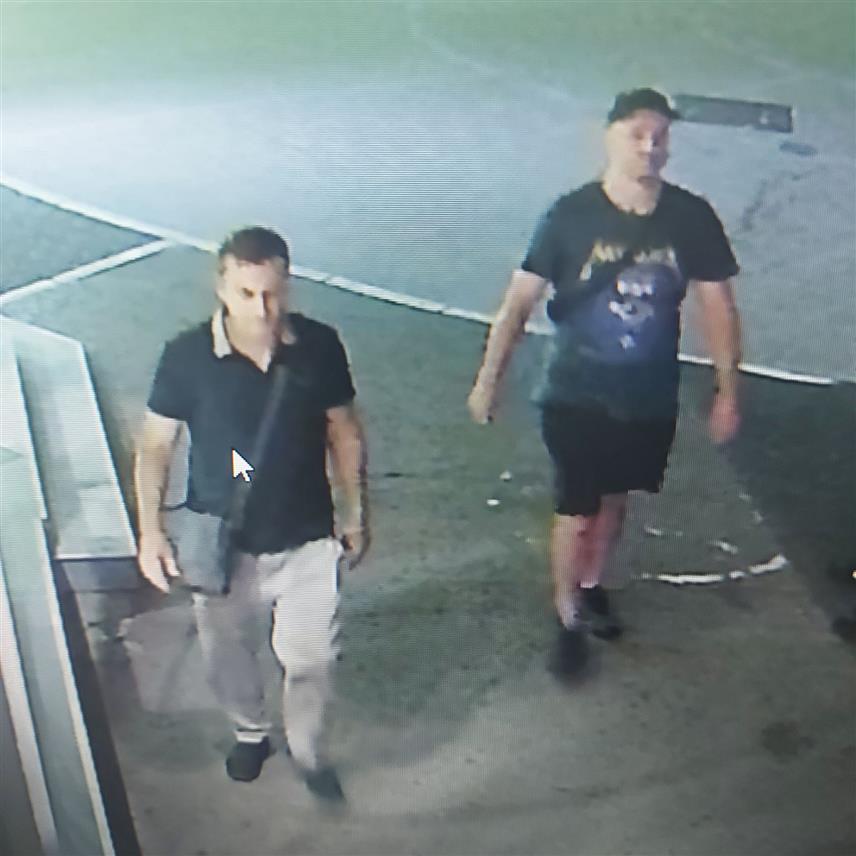 БАЊАЛУКА, 3. ОКТОБРА /СРНА/ - Полицијска управа Бањалука објавила је фотографије на којима су два лица и позвала грађане да помогну у њиховој идентификацији јер се доводе у везу са извршењем кривичног дјела тешка тјелесна повреда почињено у овом граду.