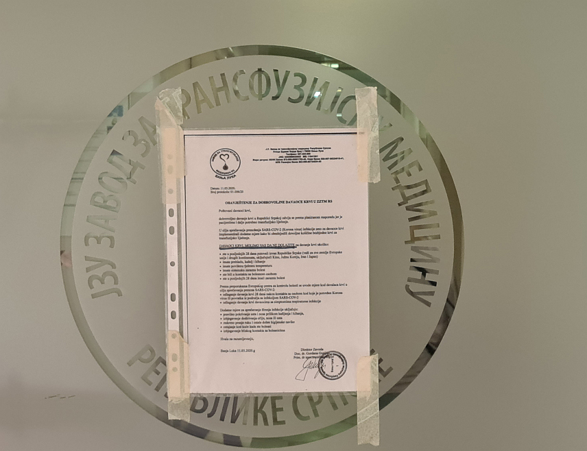 ДОБОЈ, 5. ОКТОБРА /СРНА/ - Служби за трансфузиjу у добојској болници "Свети апостол Лука" недостаје крв А негативне крвне групе, а слабе су залихе и АБ негативне, због чега су позвали грађане са поменутим крвним групама да дарују крв.