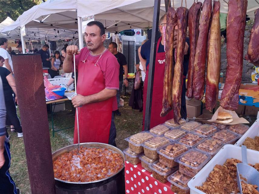 ВИШЕГРАД, 9. ОКТОБРА /СРНА/ - Представници Туристичке организације Вишеград представили су туристичке потенцијале ове општине на Фестивалу "Чваркијада" у Ваљеву.