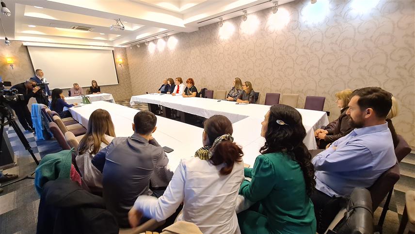 ДОБОЈ, 11. НОВЕМБРА /СРНА/ - У Добоју је данас обновљен рад Друштва љекара медицине рада Републике Српске које намјерава да својим дјеловањем утиче на законску регулативу како би се унаприједило здравље радника и њихове радне способности.