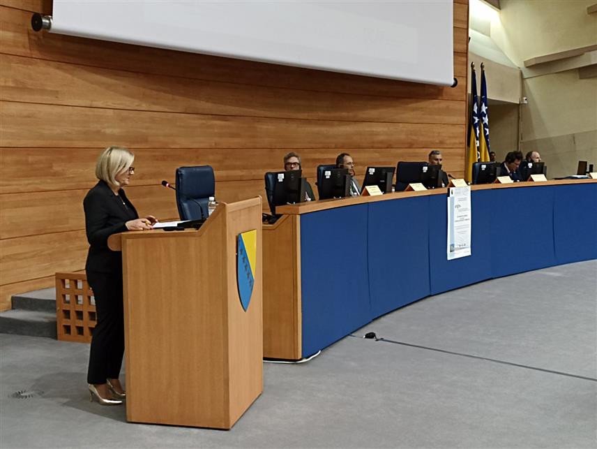 	САРАЈЕВО, 14. НОВЕМБРА /СРНА/ - Предсједавајућа Савјета министара Борјана Кришто у обраћању учесницима "Роуз-Рот" семинара у Сарајеву.