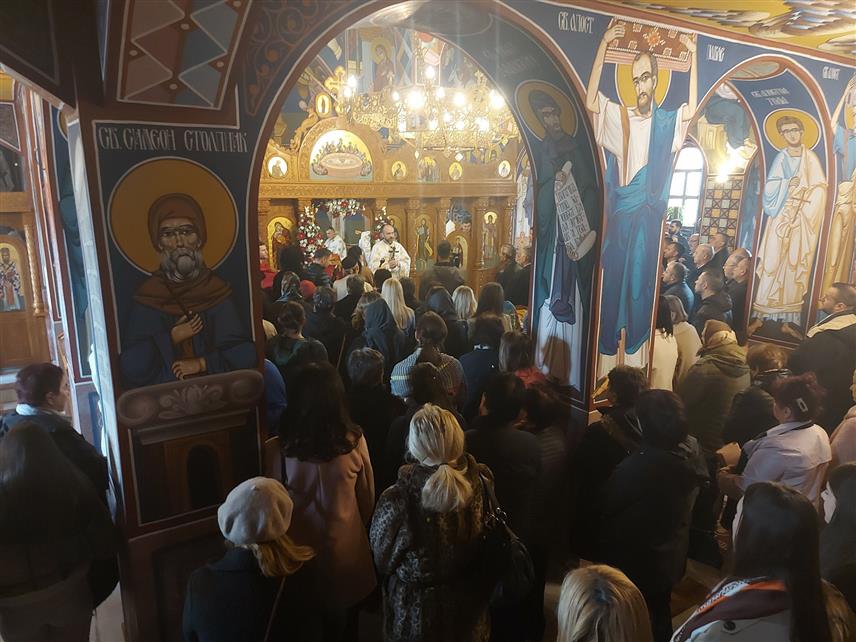 ИСТОЧНО НОВО САРАЈЕВО, 16. НОВЕМБРА /СРНА/ - Црква Светог великомученика Георгија у Миљевићима у Источном Сарајеву данас је у присуству великог броја вјерника прославила крсну славу Ђурђиц.