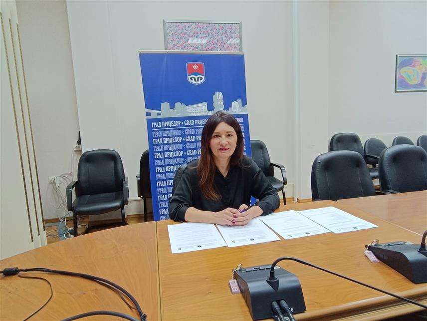 ПРИЈЕДОР, 17. НОВЕМБРА /СРНА/ -Начелник Одјељења за образовање, здравство, социјалну заштиту и пронаталитетну политику и демографску политику Оливера Брдар Мирковић.