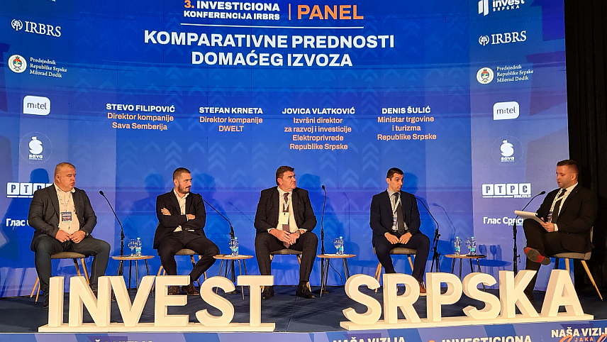 ТЕСЛИЋ, 1. НОВЕМБРА /СРНА / - Министар трговине и туризма Денис Шулић током панела „Компаративне предности домаћег извоза“ у оквиру Трећег инвестиционог форума "Инвест Српска" који се одржава у Теслићу.