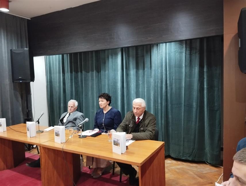 БИЛЕЋА, 24. НОВЕМБРА /СРНА/ - Промоција књиге "Вила са Чакора" ауторке Неде Ђукић Боројевић.