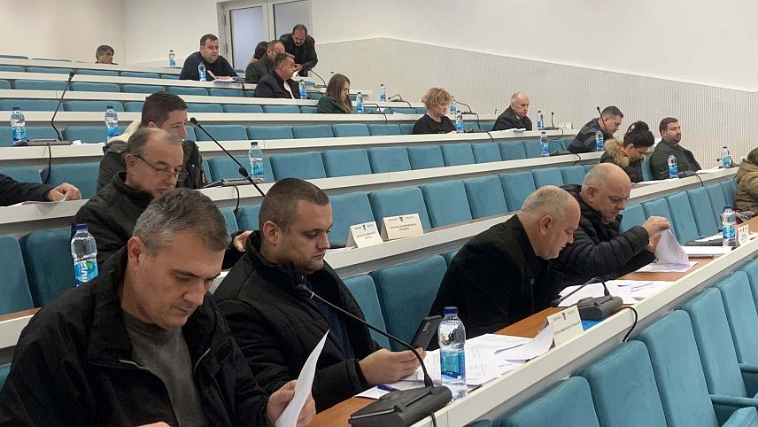 НОВИ ГРАД, 29. НОВЕМБРА /СРНА/ - Сједница Скупштине општине Нови Град.