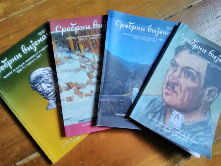 СРЕБРЕНИЦА, 2. НОВЕМБРА /СРНА/ - Неколико бројева часописа "Сребрни вијенац" који издаје СПКД "Просвјета" Сребреница.
