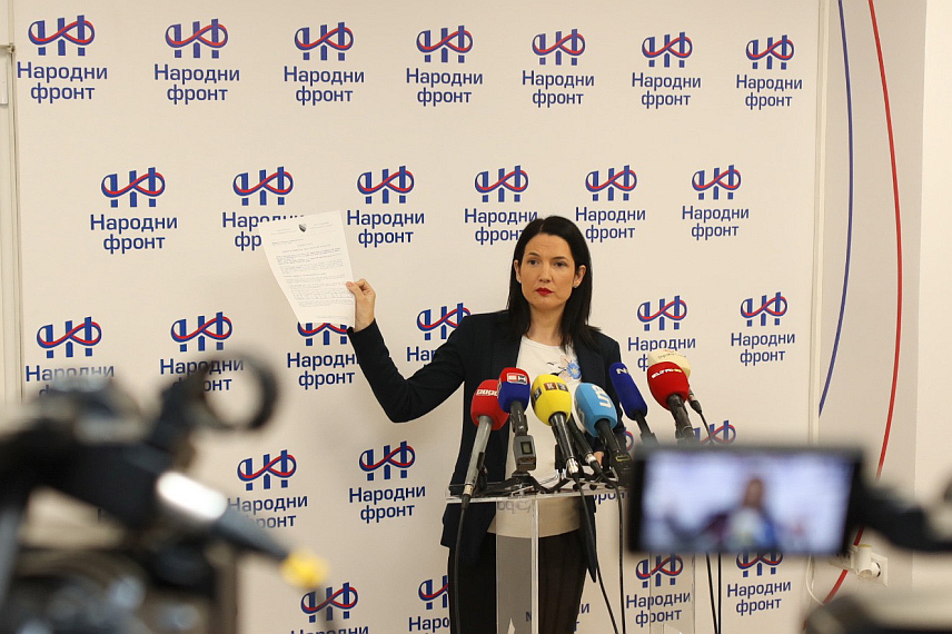 БАЊАЛУКА, 3. НОВЕМБРА /СРНА/ - Предсједник Народног фронта Јелена Тривић на конференцији за новинаре у Бањалуци.