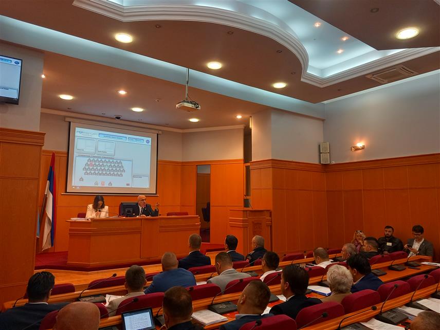 TРЕБИЊЕ, 7. НОВЕМБРА /СРНА/ - Одборници Скупштине Града Tребиња.