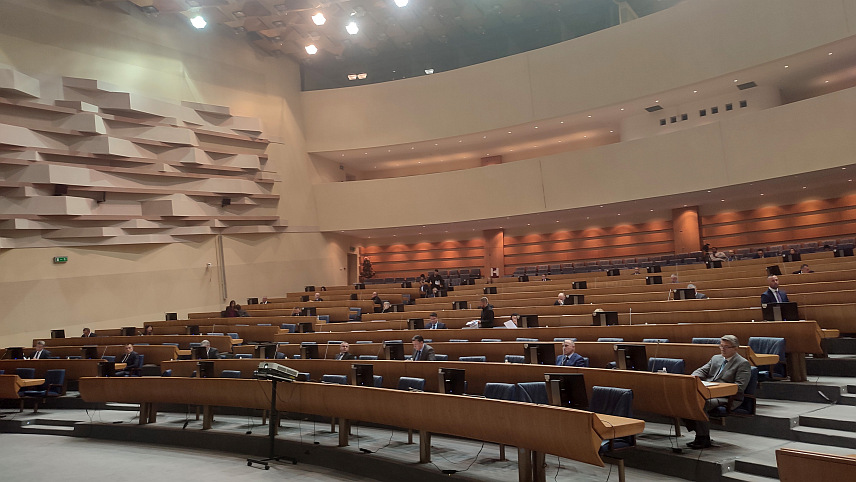 САРАЈЕВО, 21. ДЕЦЕМБРА /СРНА/ - Сједница Представничког дома Парламентарне скупштине БиХ у Сарајеву.