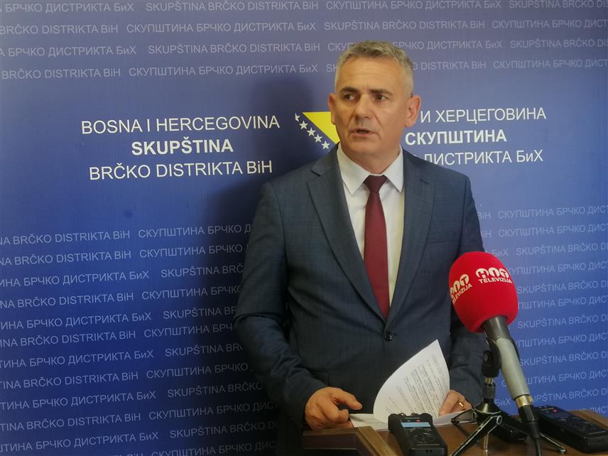 БРЧКО, 22. ДЕЦЕМБРА /СРНА/ - Предсједник Скупштине Брчко дистрикта Синиша Милић.