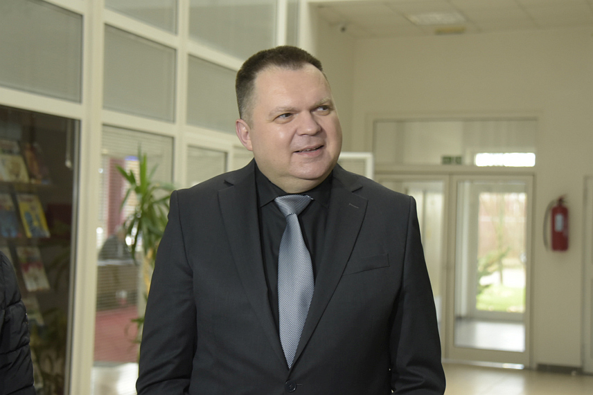 БАЊАЛУКА, 22. ДЕЦЕМБРА /СРНА/ - Министар за научнотехнолошки развој и високо образовање Републике Српске Жељко Будимир - обраћање новинарима у Бањалуци.