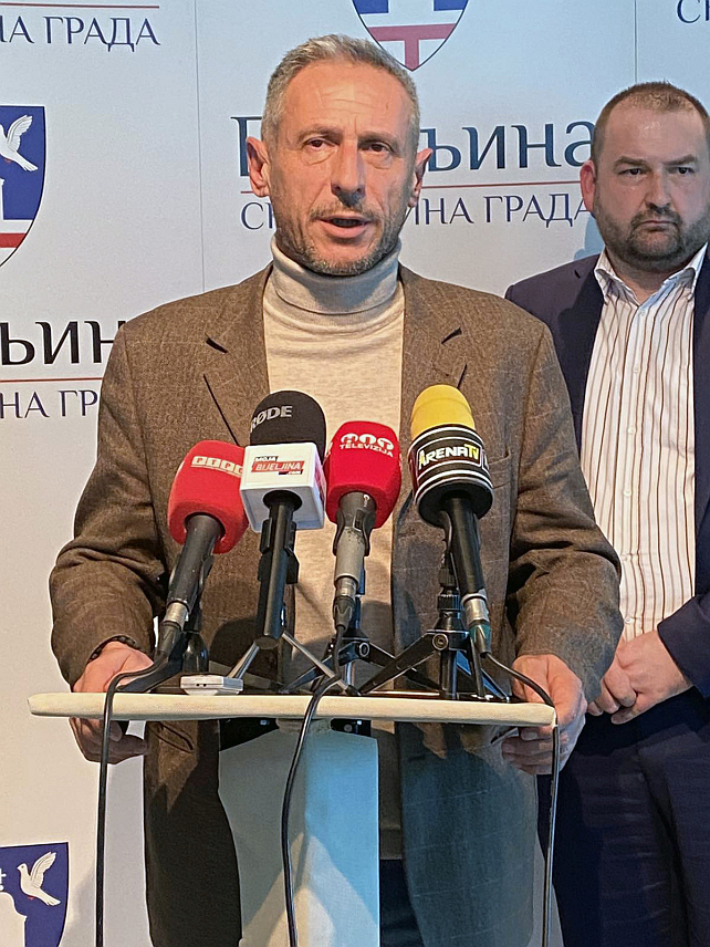 БИЈЕЉИНА, 26. ДЕЦЕМБРА /СРНА/ - Предсједник Борачке организације Републике Српске Радан Остојић рекао је да Тужилаштво БиХ и Агенција за истраге и заштиту /Сипа/ БиХ злоупотребљавају кривични поступак током процесуирања некадашњих припадника Војске Републике Српске и Полиције, те указао да је потребна помоћ свих институција Српске да би се то зауставило.