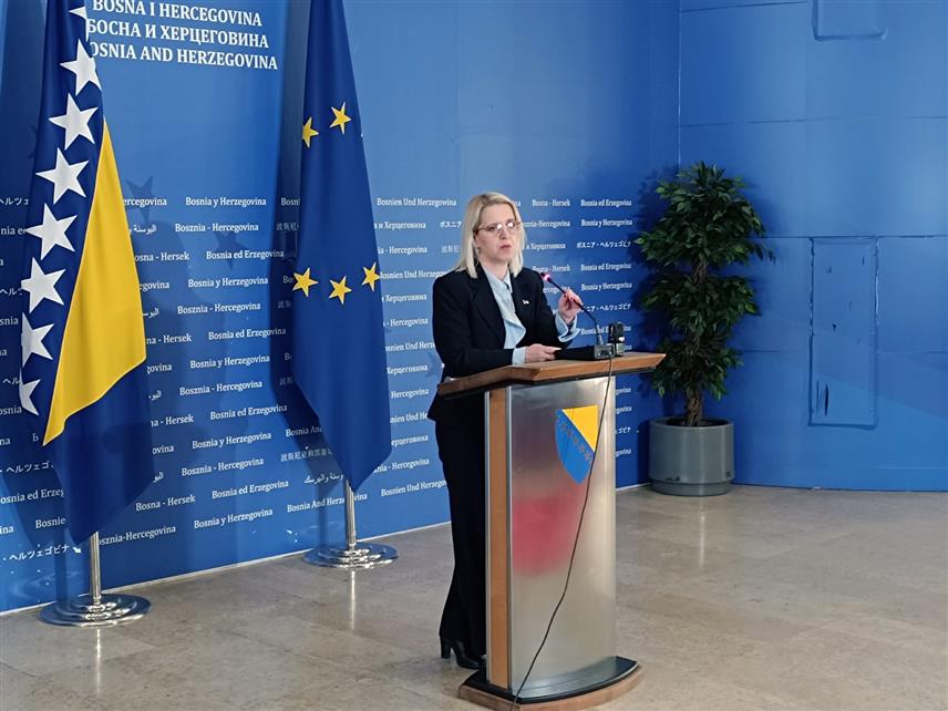 САРАЈЕВО, 27. ДЕЦЕМБРА /СРНА/ - Делегат српског народа у Дому народа Парламентарне скупштине БиХ Сњежана Новаковић-Бурсаћ.