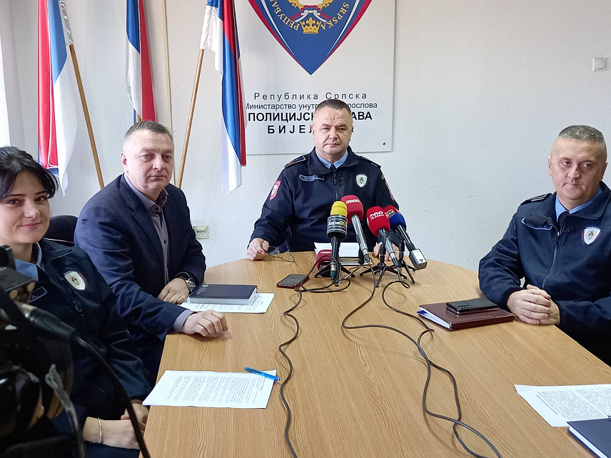 БИЈЕЉИНА, 28. ДЕЦЕМБРА /СРНА/ - Конференција за новинаре Полицијске управе Бијељина.