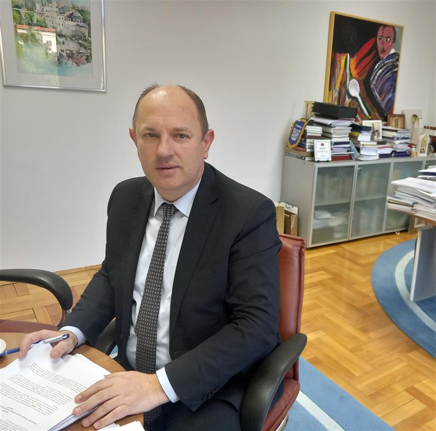 ТРЕБИЊЕ, 30. ДЕЦЕМБРА /СРНА/ - Генерални директор "Електропривреде Републике Српске" Лука Петровић.