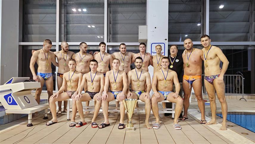 БАЊАЛУКА, 4. ДЕЦЕМБРА /СРНА/ - Ватерполо клуб "Бањалука" седми пут освојио је прво мјесто на турниру за првака у БиХ.