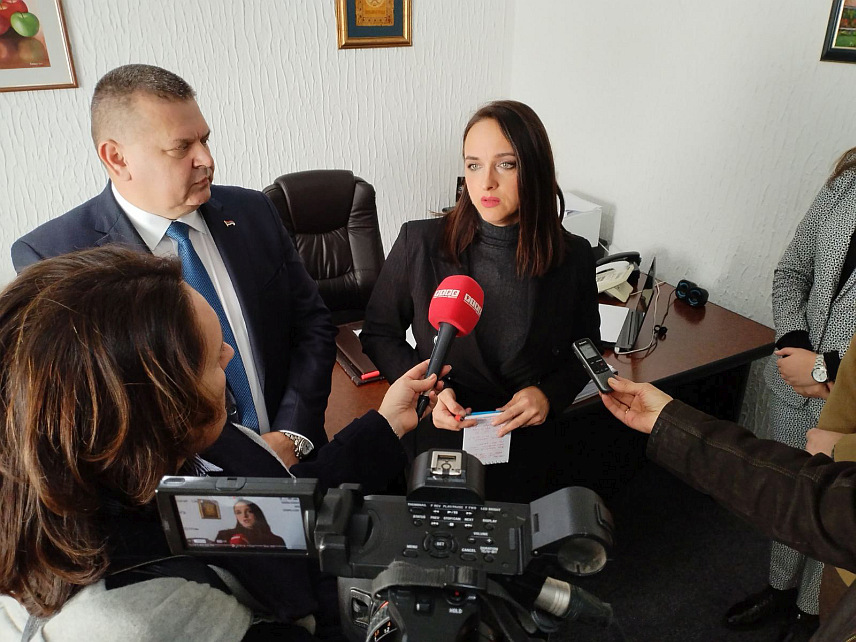 БИЈЕЉИНА, 4. ДЕЦЕМБРА /СРНА/ - Предсједник Одбора Народне скупштине Републике Српске за представке, приједлоге и друштвени надзор Загорка Граховац.