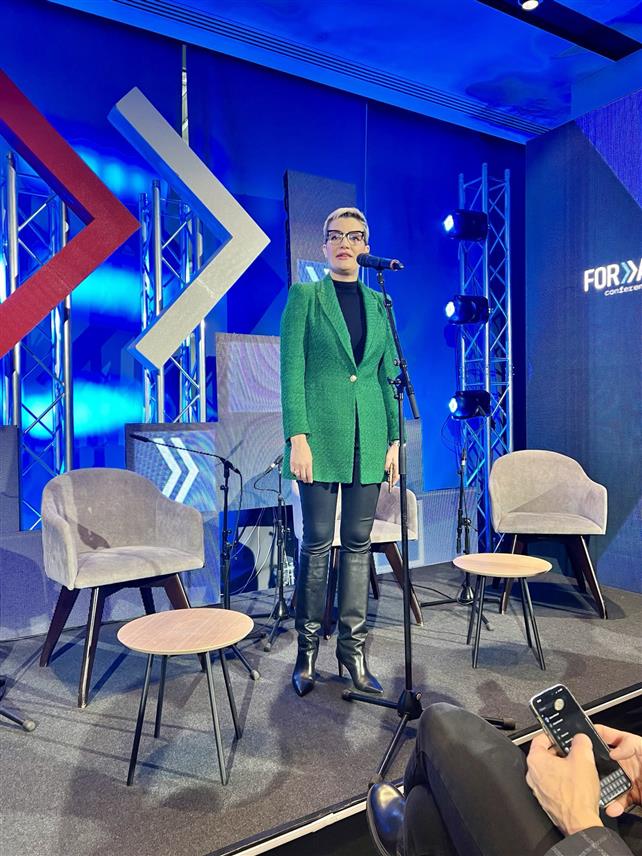 БАЊАЛУКА, 6. ДЕЦЕМБРА /СРНА/ - Конференција "Форвард" на којој се говори о будућности вјештачке интелигенције.