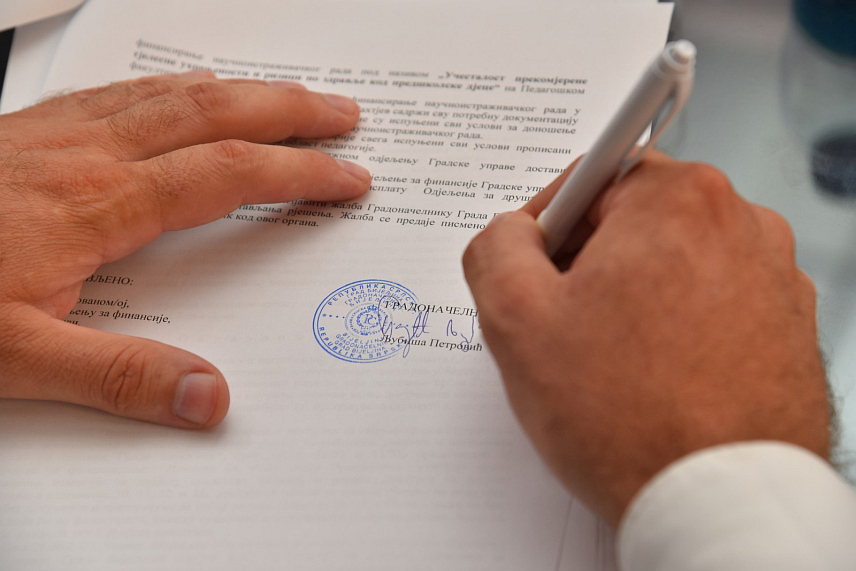 БИЈЕЉИНА, 13. СЕПТЕМБРА /СРНА/ - Рјешења о суфинансирању научно-истраживачких радова у школској 2022/23.