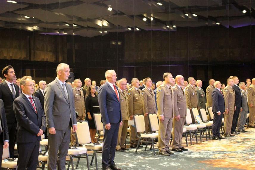 САРАЈЕВО, 18. СЕПТЕМБРА /СРНА/ - Свечана академија поводом 20 година дјеловања Центра за обуку за операције подршке миру Оружаних снага /ОС/ БиХ.