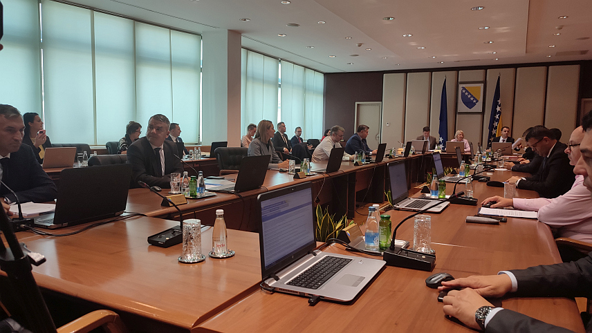 САРАЈЕВО, 19. СЕПТЕМБРА /СРНА/ - Сједница Савјета министара у Сарајеву. 