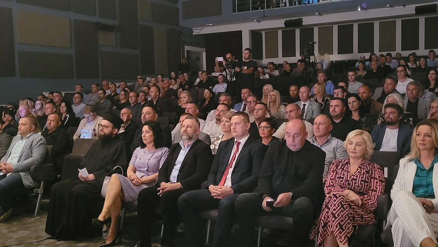 ГРАЧАНИЦА, 21. СЕПTЕМБРА /СРНА/ - Свечана академија поводом Дана општине Грачаница.