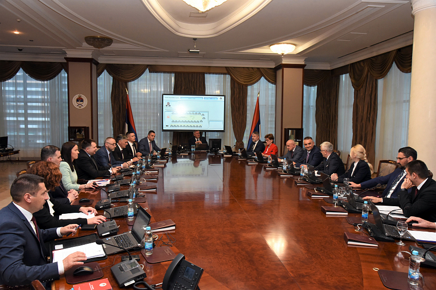 БАЊАЛУКА, 22. СЕПТЕМБРА /СРНА/ - Сједница Влада Републике Српске.