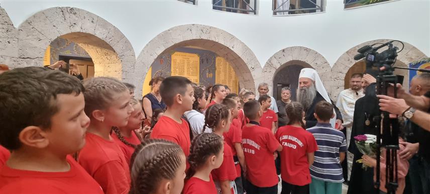 МОСТАР, 23. СЕПТЕМБРА /СРНА/ - Његова светост патријарх српски Порфирије данас је посјетио и Пребиловце.