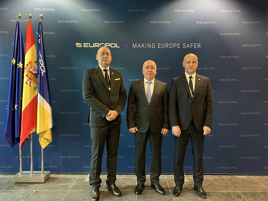 БАЊАЛУКА, 27. СЕПТЕМБРА /СРНА/ - Директор полиције Републике Српске Синиша Кострешевић је на Конвенцији шефова полиција коју је у Хагу организовао Европол.