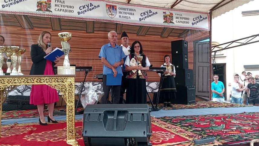 ИСТОЧНА ИЛИЏА, 3. СЕПТЕМБРА /СРНА/ - 17. Сабор српског изворног народног стваралаштва у Источној Илиџи. 
