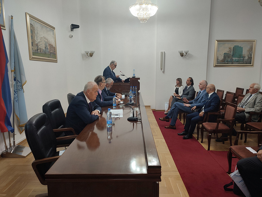 БАЊАЛУКА, 8. СЕПТЕМБРА /СРНА/ - Међународна научна конференцијиа "Савремени материјали" у организацији Академије наука и умјетности Републике Српске.