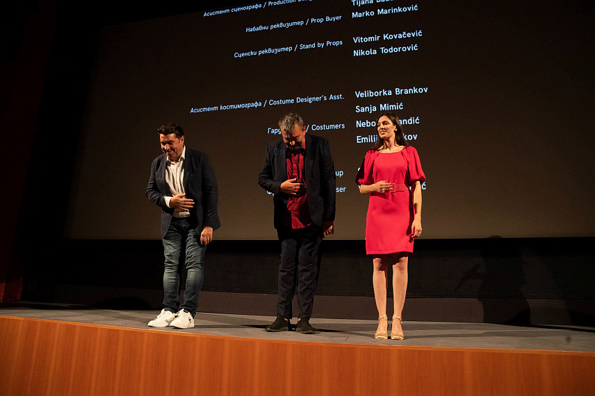 БЕОГРАД, 8. СЕПТЕМБРА /СРНА/ - Историјски и политички трилер "Што се боре мисли моје", који говори о убиству кнеза Михаила Обреновића, као и догађајима који су непосредно претходили самом трагичном чину, свечано је отворио трећи фестивал домаћег филма Адриа филм фест у Бечу.