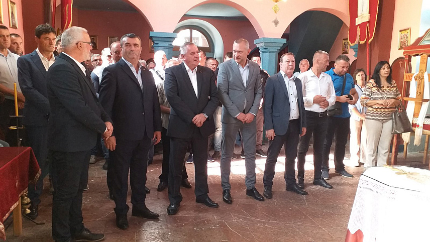 ВЛАСЕНИЦА, 9. СЕПТЕМБРА /СРНА/ - У Власеници је почело обиљежавање 31 године од оснивања елитне јединице Војске Републике Српске - Јуришног одреда Власеница којем присуствује предсједник Владе Републике Српске Радован Вишковић.