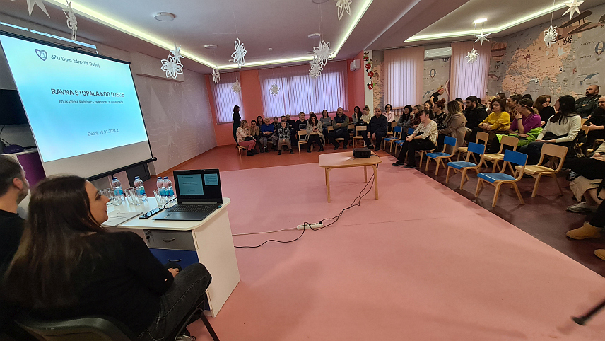ДОБОЈ, 16. ЈАНУАРА /СРНА/ - Предавање "Равна стопала код дјеце" за родитеље и васпитаче добојске предшколске установе "Мајка Југовића".