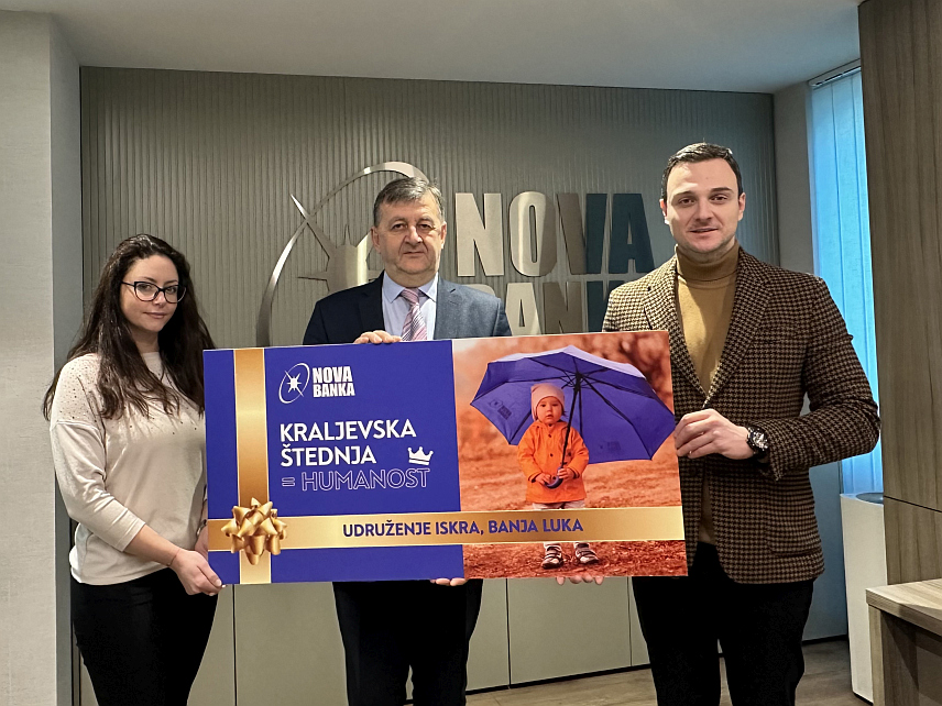 БАЊАЛУКА, 17. ЈАНУАРА /СРНА/ - Нова банка уручила је 3.500 КМ Удружењима "Срце за дјецу обољелу од рака" из Сарајева и родитеља дјеце обољеле од малигних болести "Искра" из Бањалуке, које је прикупила током кампање "Краљевска штедња", тако што је одвајала једну КМ од сваког уговора који током трајања кампање потпише са корисницима штедње.