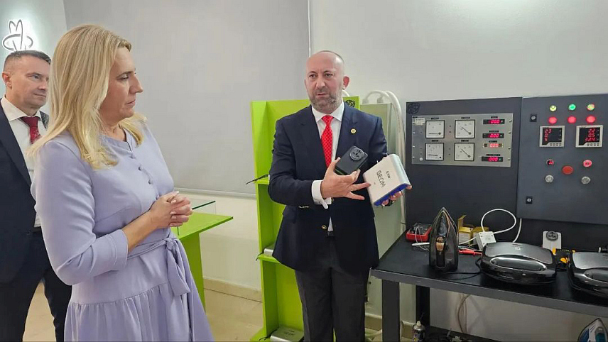 ДУБАИ, 17. ЈАНУАРА /СРНА/ - Српски члан Предсједништва БиХ Жељка Цвијановић посјетила је данас у Дубаију холдинг "Смартесла" који послује широм свијета са више од 200 партнера, института и стручних сарадника и изразила захвалност домаћинима који су из прве руке демонстрирали ефикасност својих иновација.