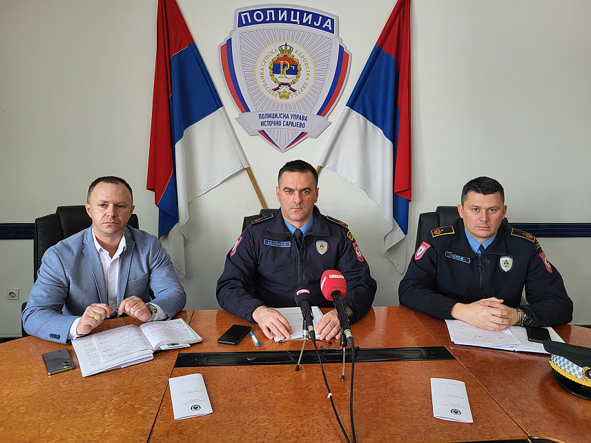 ПАЛЕ, 24. ЈАНУАРА /СРНА/ - Начелник полицијске управе Источно Сарајево Бранимир Шеховац - прес.