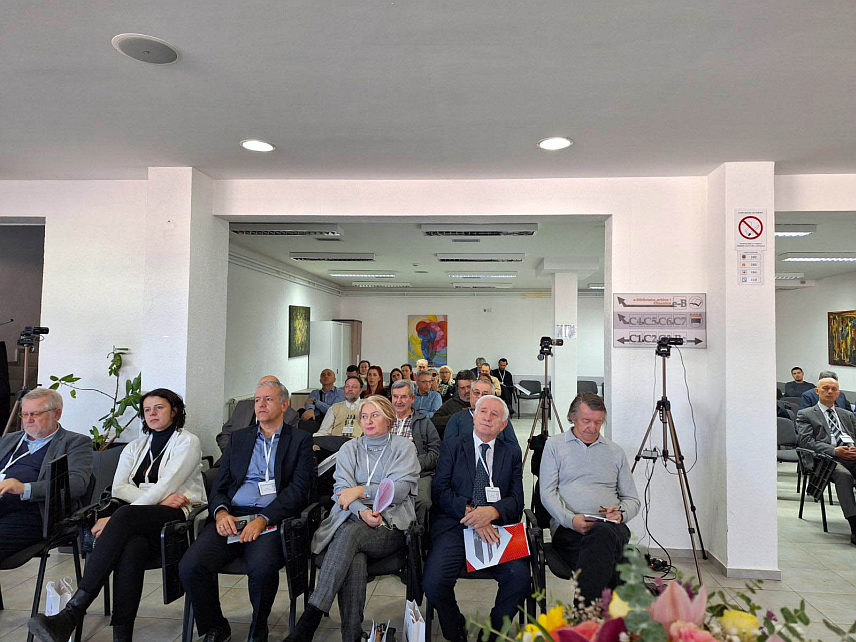 БЕОГРАД, 26. ЈАНУАРА /СРНА/ - Међународна научна конференција у Београду под називом "Страдање Срба, Јевреја, Рома и осталих на територији бивше Југославије".